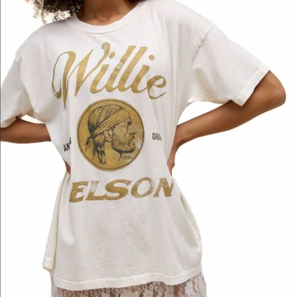 Daydreamer Willie Nelson American Original Merch Tee in Vintage White - Picture 1 of 7